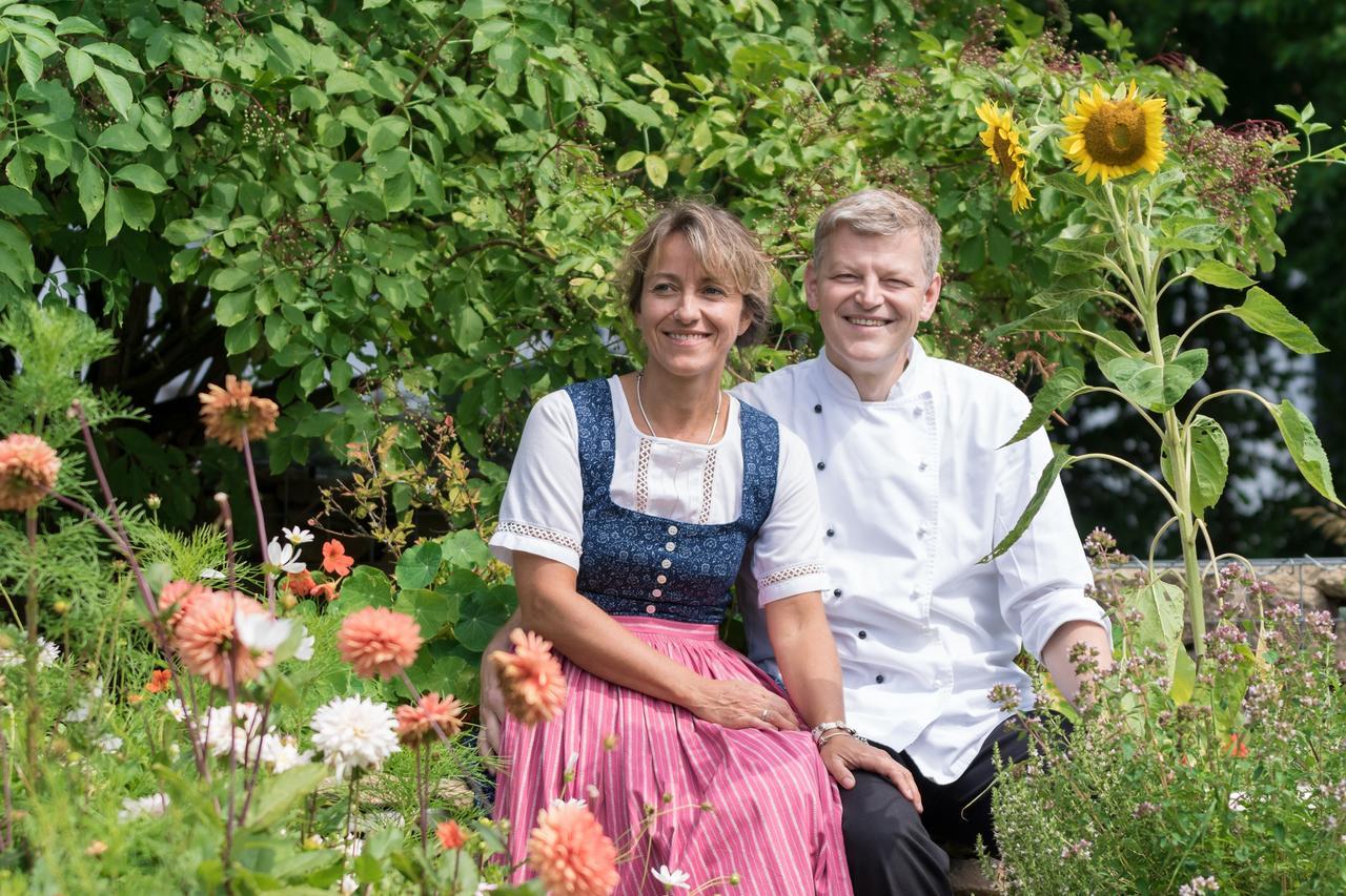 Pension Zum Ebenstein Am Donausteig Untergriesbach Luaran gambar